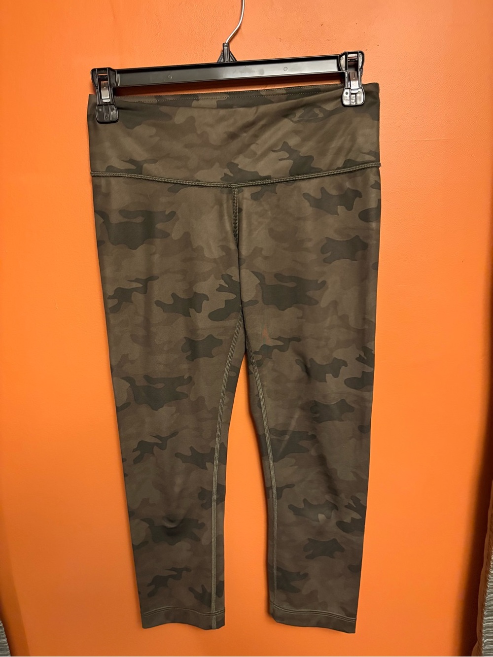 Lululemon Women’s Camo Active Leggings